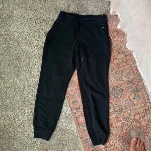 Lulu lemon black joggers